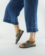 Load image into Gallery viewer, MIAMI