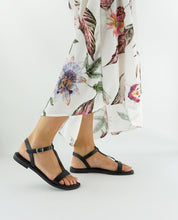 Load image into Gallery viewer, MILA