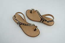 Load image into Gallery viewer, PETRA