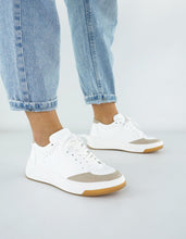 Load image into Gallery viewer, SANDY