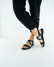 Load image into Gallery viewer, TITI