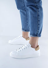 Load image into Gallery viewer, VERA