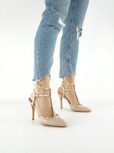 Load image into Gallery viewer, CAPRI