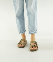 Load image into Gallery viewer, EARTH