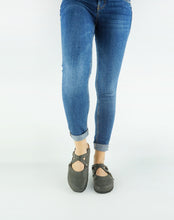 Load image into Gallery viewer, GINGER