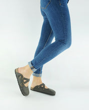 Load image into Gallery viewer, GINGER