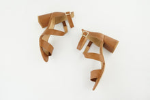 Load image into Gallery viewer, KAIA