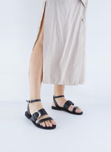 Load image into Gallery viewer, MALIKA