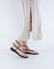 Load image into Gallery viewer, ZAHRA