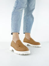 Load image into Gallery viewer, ZENA