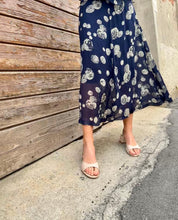 Load image into Gallery viewer, BAILY