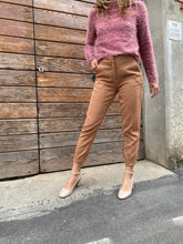 Load image into Gallery viewer, CAMMI