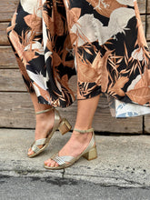 Load image into Gallery viewer, CELIA