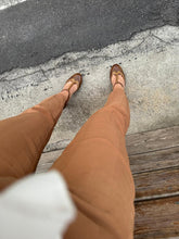 Load image into Gallery viewer, CLIO