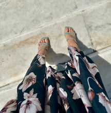 Load image into Gallery viewer, CORAL