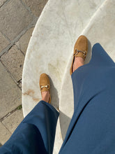 Load image into Gallery viewer, FLO