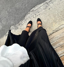 Load image into Gallery viewer, LULU