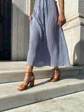 Load image into Gallery viewer, NELLY