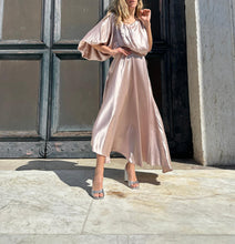 Load image into Gallery viewer, NEVA