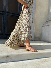 Load image into Gallery viewer, VESTA