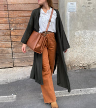 Load image into Gallery viewer, FLO