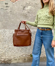 Load image into Gallery viewer, FRIA