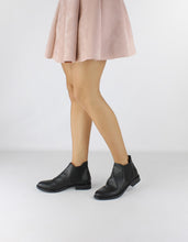 Load image into Gallery viewer, CEREA