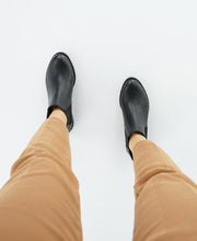 Load image into Gallery viewer, CEREA