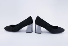 Load image into Gallery viewer, DORA