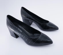 Load image into Gallery viewer, VIANA