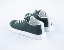 Load image into Gallery viewer, PLAY