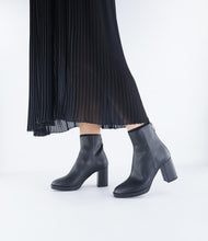 Load image into Gallery viewer, TORY