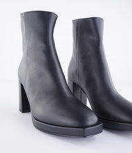 Load image into Gallery viewer, TORY