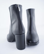 Load image into Gallery viewer, TORY