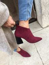 Load image into Gallery viewer, VIRA