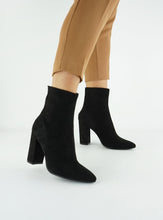 Load image into Gallery viewer, BEL