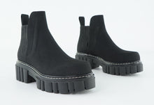 Load image into Gallery viewer, BYRON