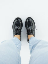 Load image into Gallery viewer, CLOE