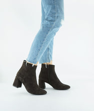 Load image into Gallery viewer, KESSY