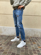 Load image into Gallery viewer, CITY