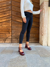 Load image into Gallery viewer, FRIDA