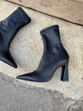 Load image into Gallery viewer, MINA