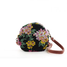 Load image into Gallery viewer, ROMANTICA