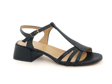 Load image into Gallery viewer, VSI ORY Sandali vegan neri mais cut-out tacco largo cinturino Made in Italy
