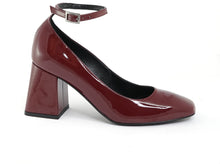 Load image into Gallery viewer, JANE
