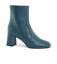 Load image into Gallery viewer, OXA
