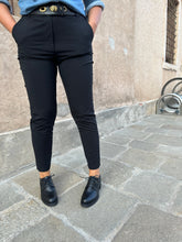 Load image into Gallery viewer, BET
