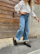 Load image into Gallery viewer, BRISTOL
