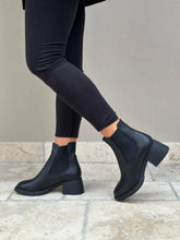 Load image into Gallery viewer, LANNA
