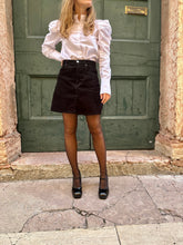 Load image into Gallery viewer, MAGDA
